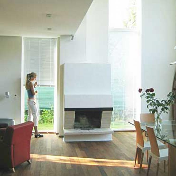 Offener Kamin modern, elegant, weiß, grau